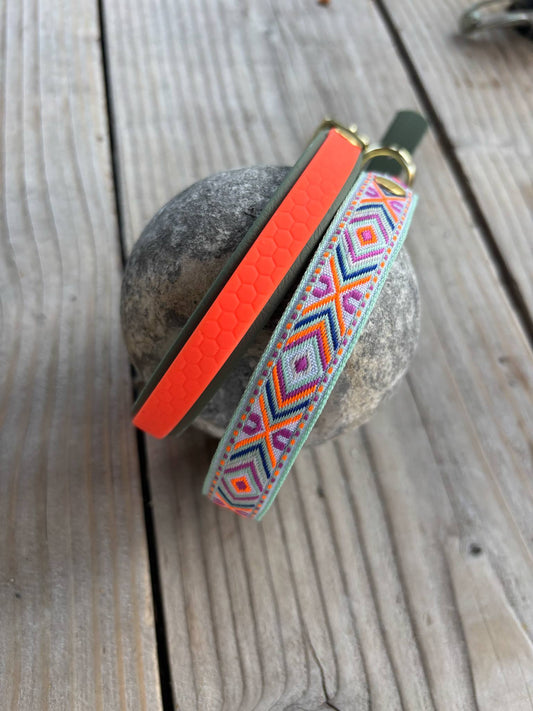 Groene/oranje biothane halsband